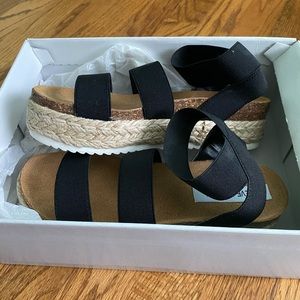 Steve Madden Kimmie espadrille platforms in black